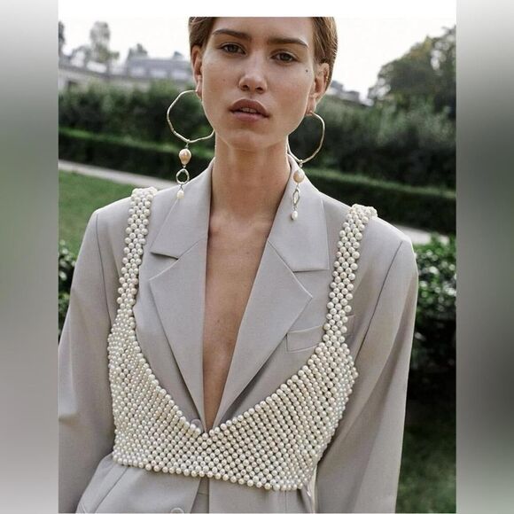 Red Berry Fashion white pearl cropped tank top NWT S - Picture 3 of 9